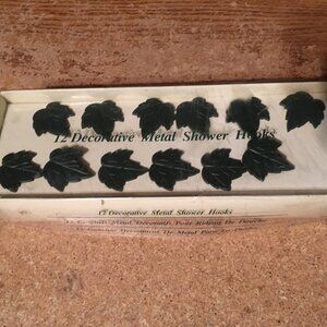 METAL LEAF SHOWER CURTAIN HOOKS GREEN SET OF 12 SPRING BATH FASHION NEW